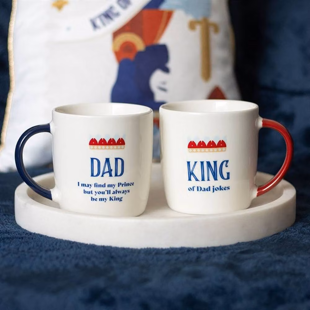 Uniqueful Men's King of Dad Jokes Ceramic Mug in White and Red, 350 ml – 2