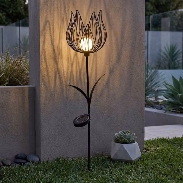 Garden Greatness Lunaria Floral Urban Solar LED Garden Stake Light in Multicolour and Black