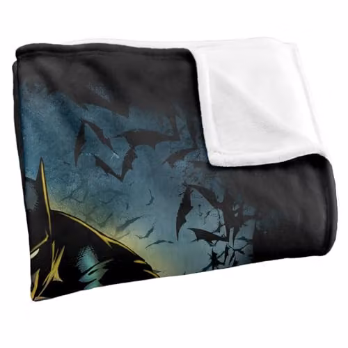 LOGOVISION Batman Bat Cave Super Soft Silky Touch Fleece Throw Blanket, Multicolour, W: 127 cm x D: 152.4 cm – 2