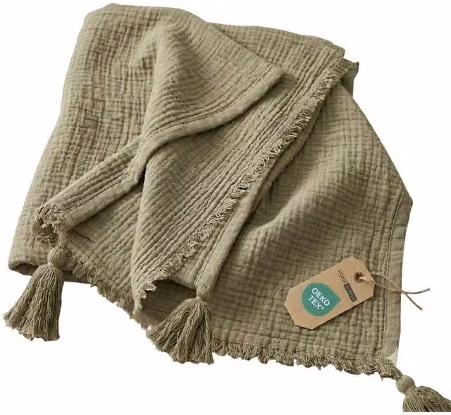 Homescapes Muslin Cotton Throw Blanket, Green, W/D/H: 127 x 180 cm