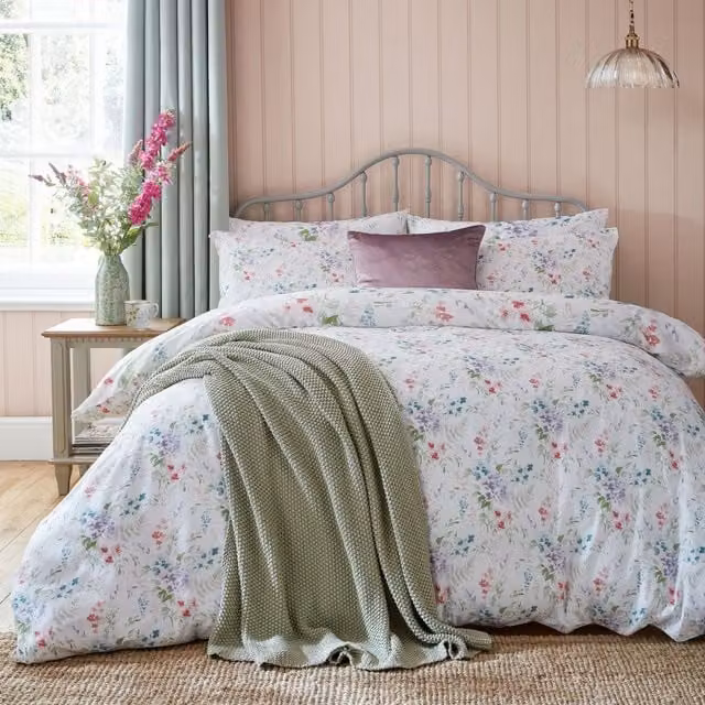 Laura Ashley Aulden Floral Cotton Reversible Duvet Cover and Pillowcase Set in Lavender and Multicolour