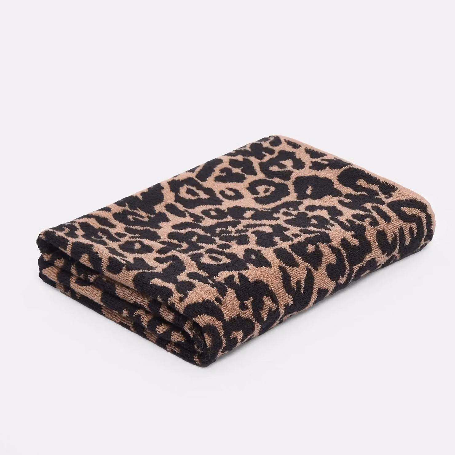 OHS Leopard 4-Piece Cotton Bath Towel Set in Beige and Multicolour – 4