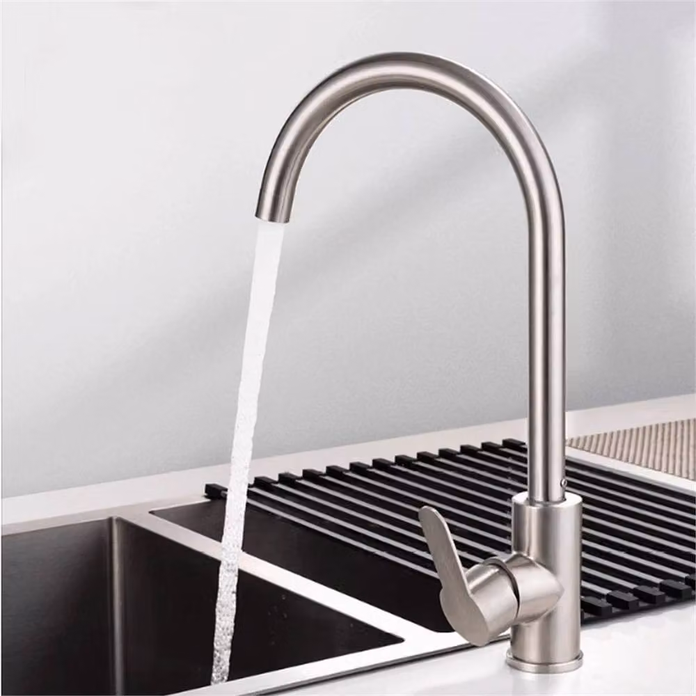 Nordara Single Lever Kitchen Sink Mixer Tap with Pull Out Spray Spout in Silver Brushed Steel – 3