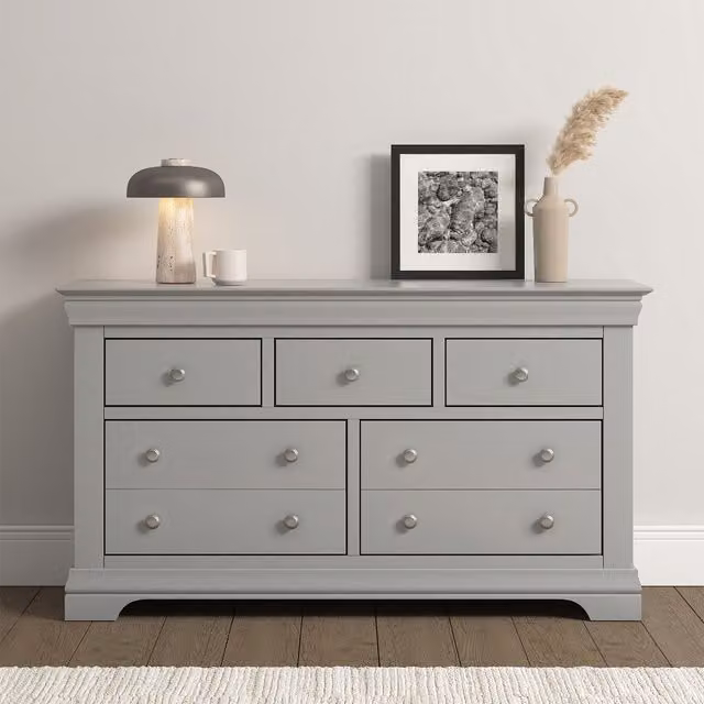 Seconique Bordeaux 3+2 Drawer Chest in Light Grey – 1
