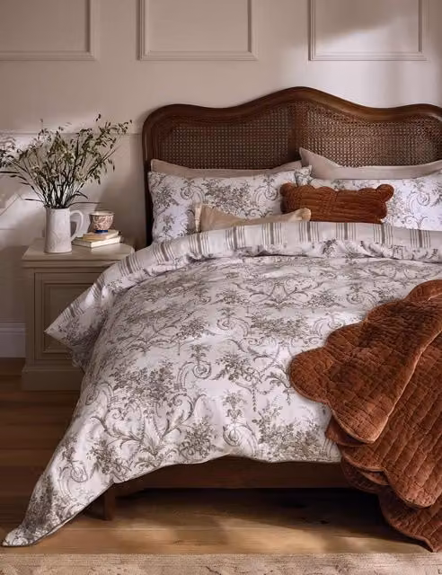 Laura Ashley Tuileries Floral Mako Satin Cotton Bedding Set, Brown Mix, W: 140 cm, L: 200 cm