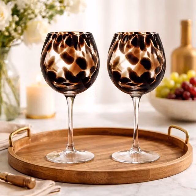 Hestia Set of 2 Dark Brown and Black Tortoise Shell Wine Glasses – 1