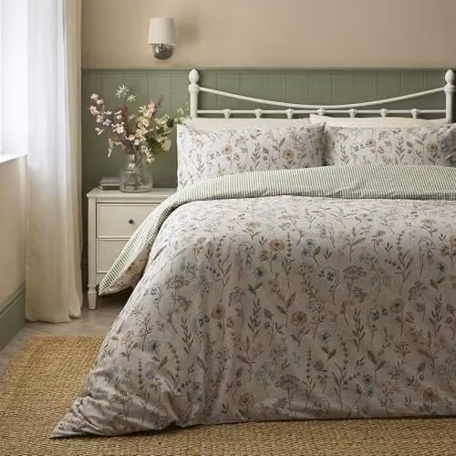 Dreams & Drapes Meadow Floral Multi Colour Duvet Cover Set, W/D/H: 260 x 220 cm, Includes 1 Duvet Cover and 2 Pillowcases – 1
