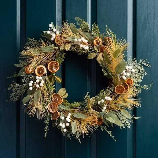 Scottish Everlastings Ltd Multicolour Rustic Christmas Wreath with Orange Slices, Diameter: 50 cm