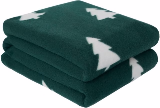 OHS Christmas Tree Polar Fleece Throw in Green