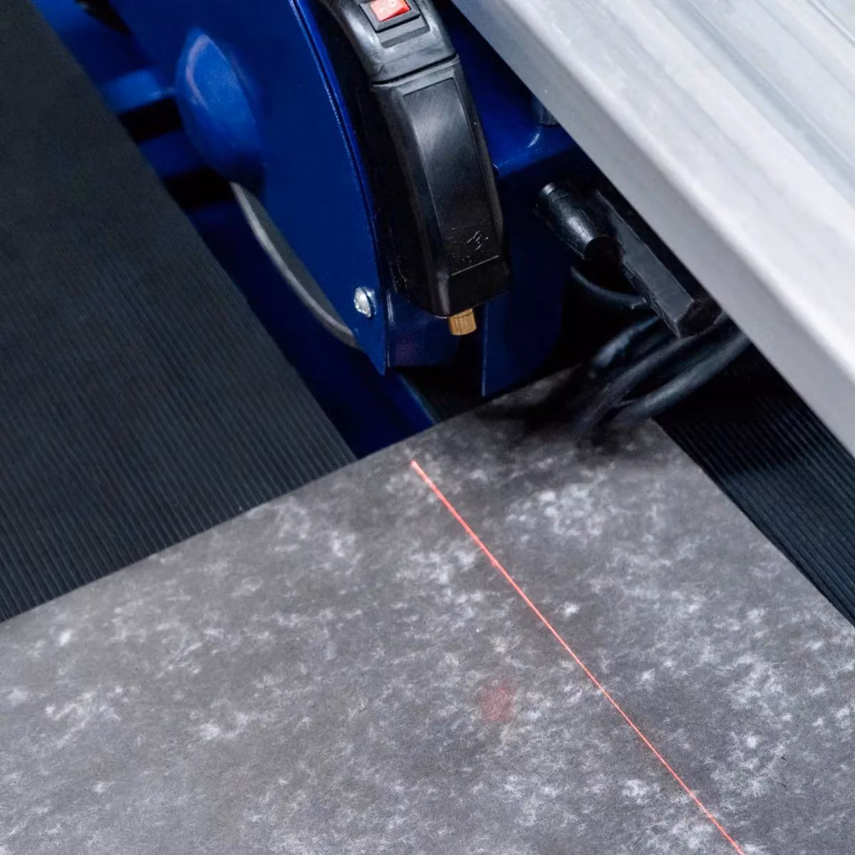 T-Mech Wet Tile Cutter Bench in Blue, 1200mm, 1400W – 5