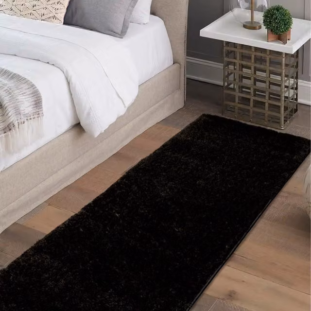 Melrose Interiors Super Soft Cosy Black Rectangular Area Rug, W: 60 cm, L: 200 cm