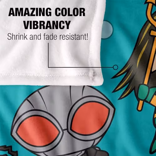 LOGOVISION Aquaman and The Lost Kingdom Chibi Action Super Soft Fleece Throw Blanket, Multicolour and White, W: 152 cm, D: 127 cm – 3