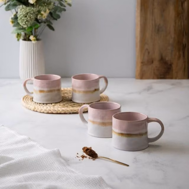 Mikasa Set of 4 Pink and White Reactive Glaze Stoneware Mugs, 450 ml – 1