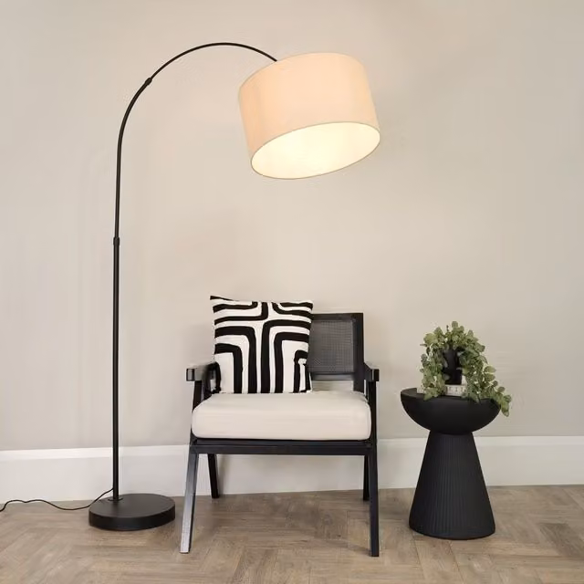 ValueLights Louis Black Arched Curved Floor Lamp with Natural Fabric Drum Shade and LED Bulb