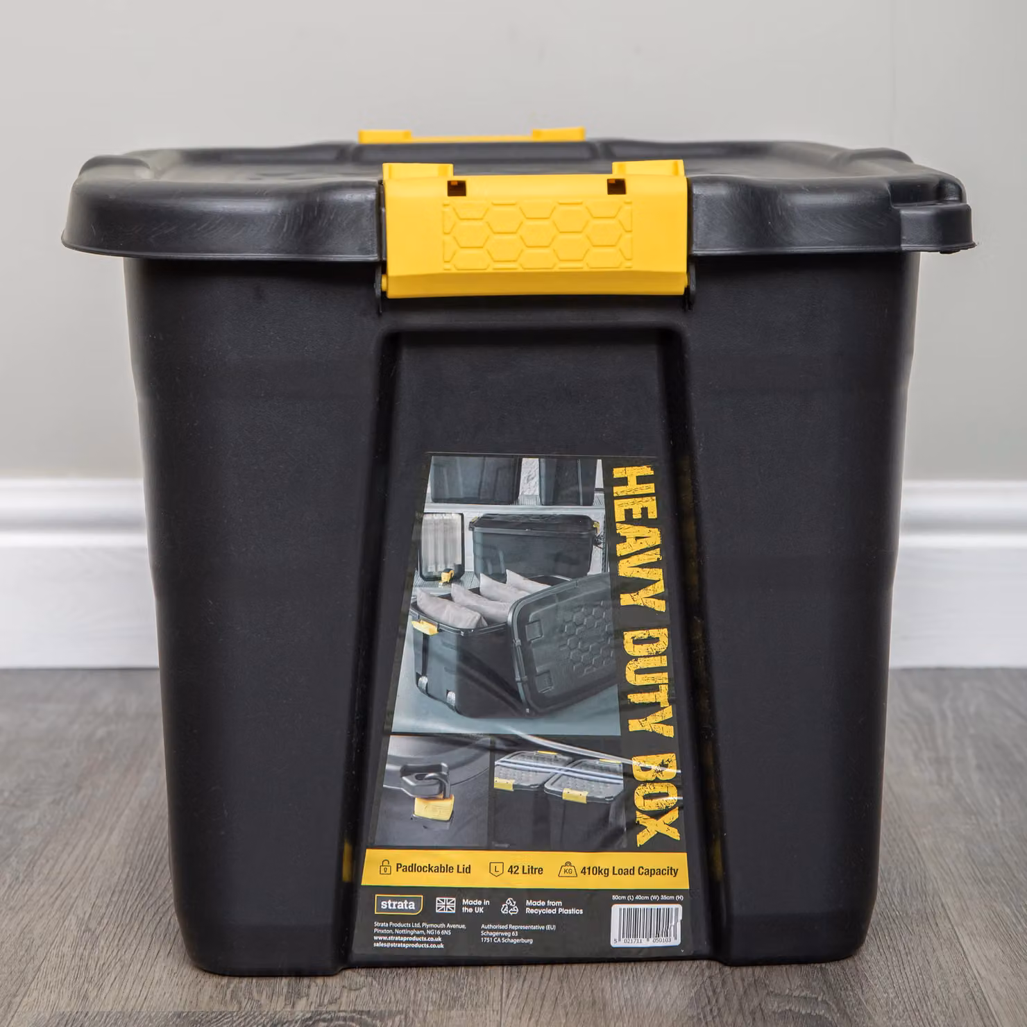 Samuel Alexander 2 Pack of 42L Heavy Duty Lockable and Stackable Storage Tubs with Lids and Handles in Black and Yellow – 4