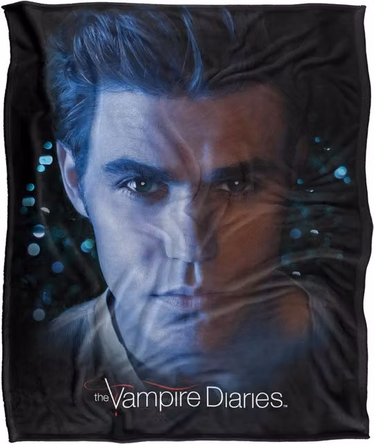 Vampire Diaries Stefan Silky Touch Super Soft Fluffy Throw Blanket in White, W: 152 cm, D: 127 cm – 1