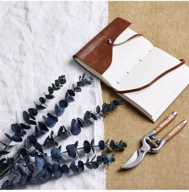 KDMD Large Silvery-Blue Eucalyptus Stem for Modern Floral Decor