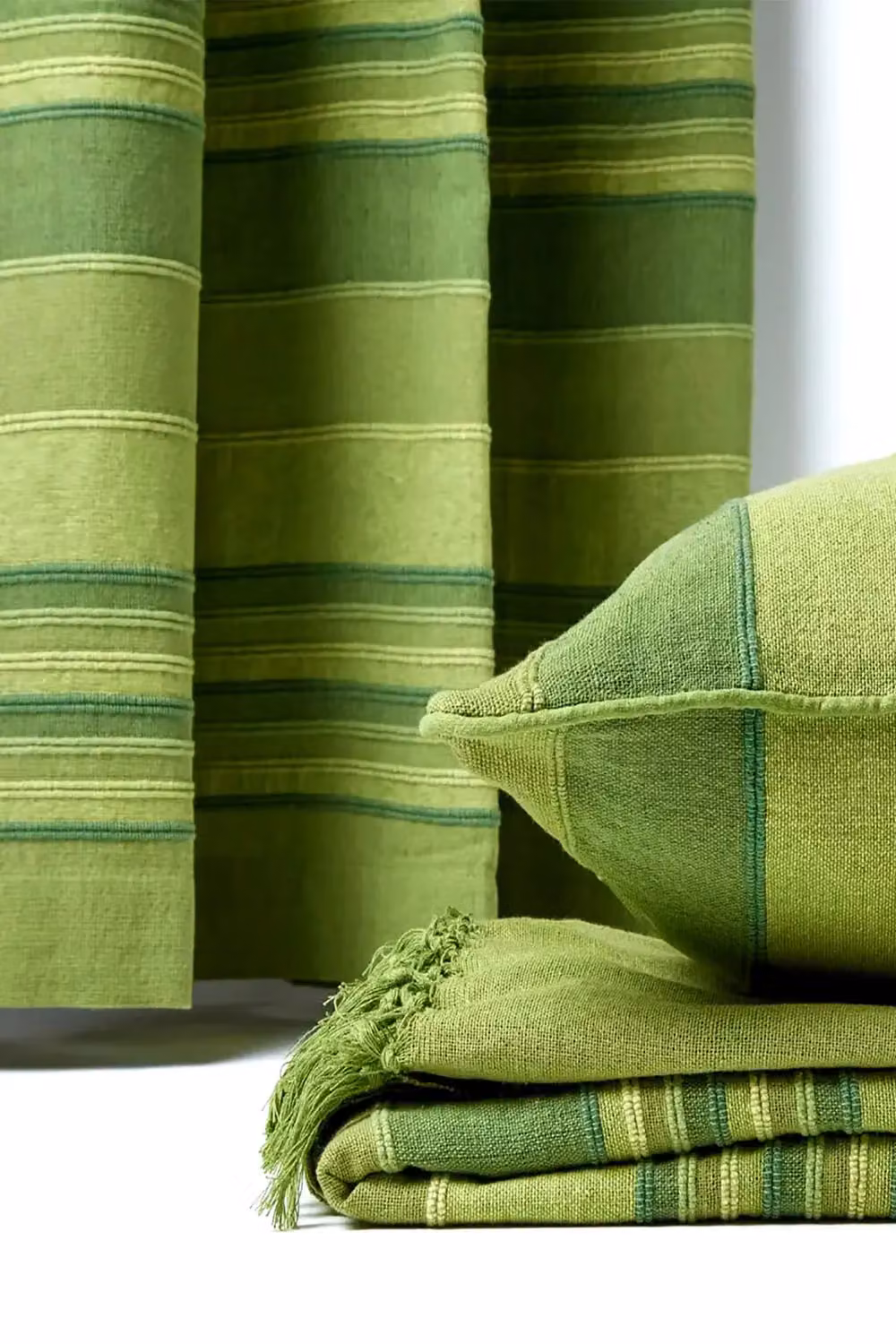 Homescapes Cotton Morocco Striped Curtain Pair in Green, Width: 167 cm, Drop: 228 cm – 3