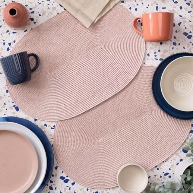 dc fix Blush Eco-Line Wipe Clean Oval Weave Placemats, Set of 4, Pink