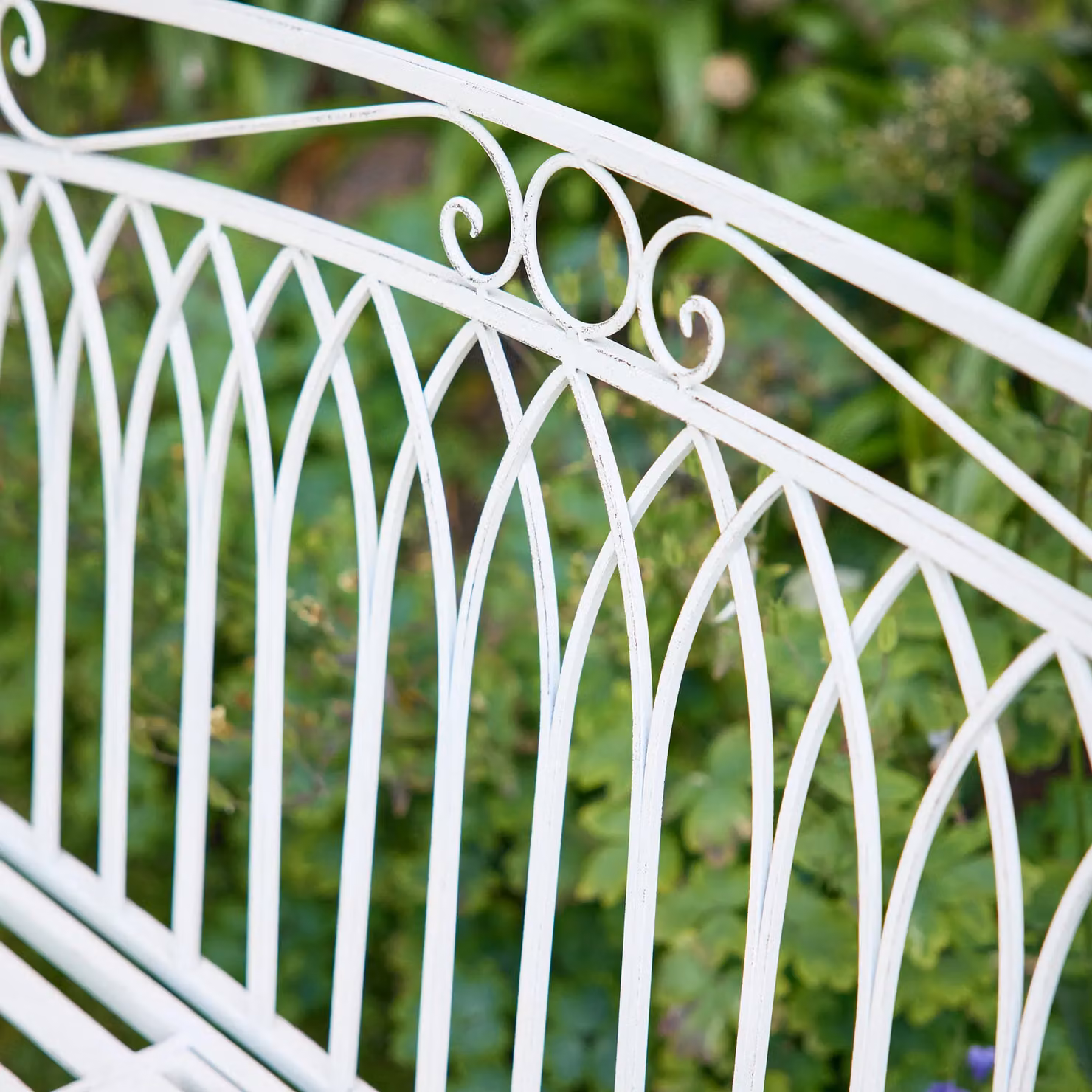 Dibor Vintage Large Cream Arched Outdoor Garden Furniture Bench with Table and Cushions – 3