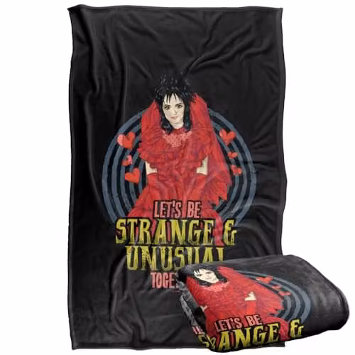 Warner Bros. Beetlejuice Valentine Unusual Together Super Soft Fleece Throw Blanket, Multicolour, W: 91 cm, D: 147 cm – 1