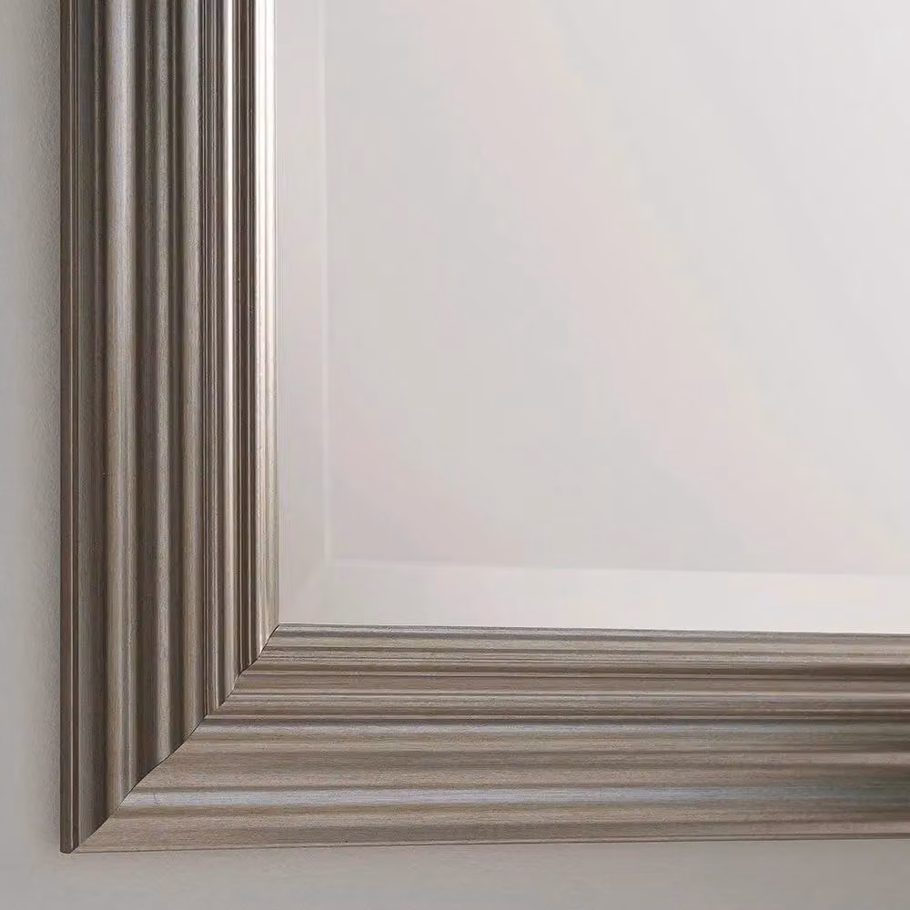 Yearn Mirrors Silvery Champagne Modern Rectangular Wall Mirror in Silver, W: 75 cm, H: 60 cm – 2
