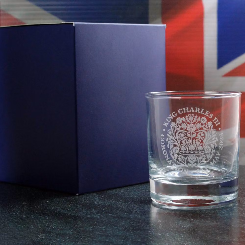 Uniqueful Personalised Commemorative Coronation of the King Whisky Tumbler, Clear Glass – 2