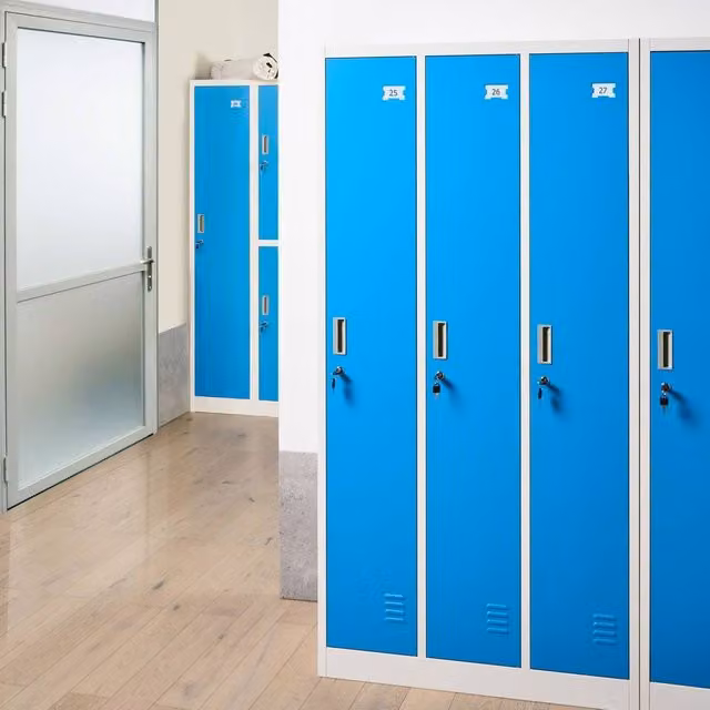 Wyld and Coco Three Door Metal Storage Locker in White and Blue with Lockable Hinged Doors, W/D/H: 90 x 45 x 180 cm – 1