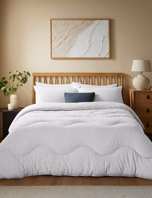 Nightlark Tufted Dots 10.5 Tog Coverless Microfibre Duvet Set in White