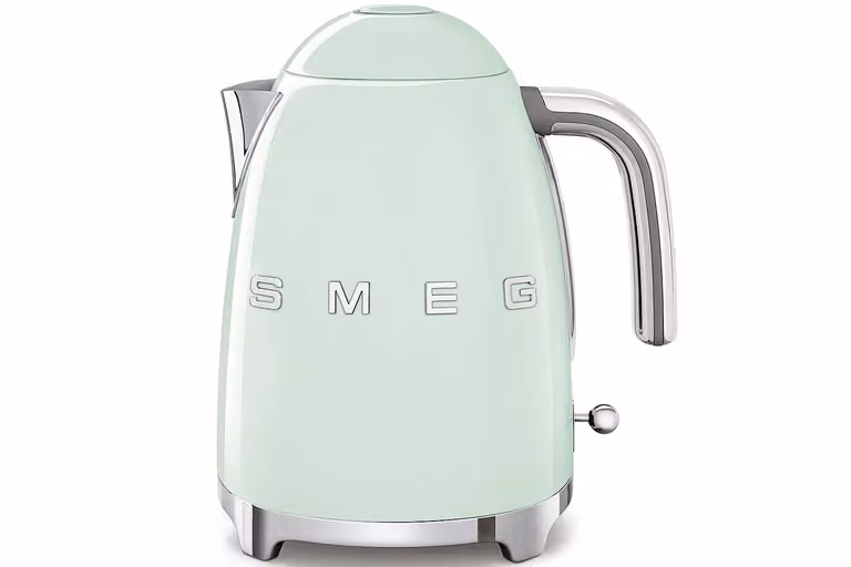 Smeg 50s Style Retro Kettle and 4-Slice Toaster Set in Pastel Light Green Stainless Steel