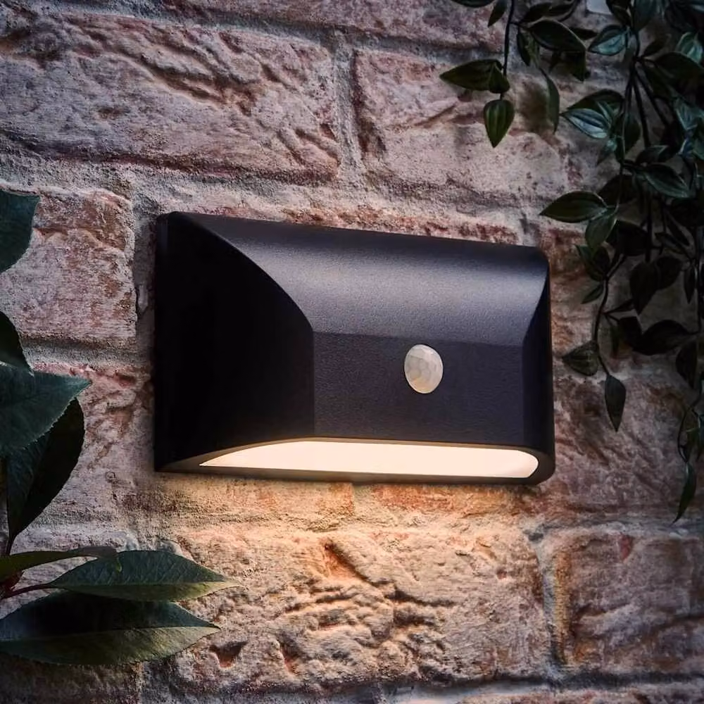 FORGEVIO Modern Black Metal Outdoor LED Wall Light with Motion Sensor and Warm White Downlight – 4