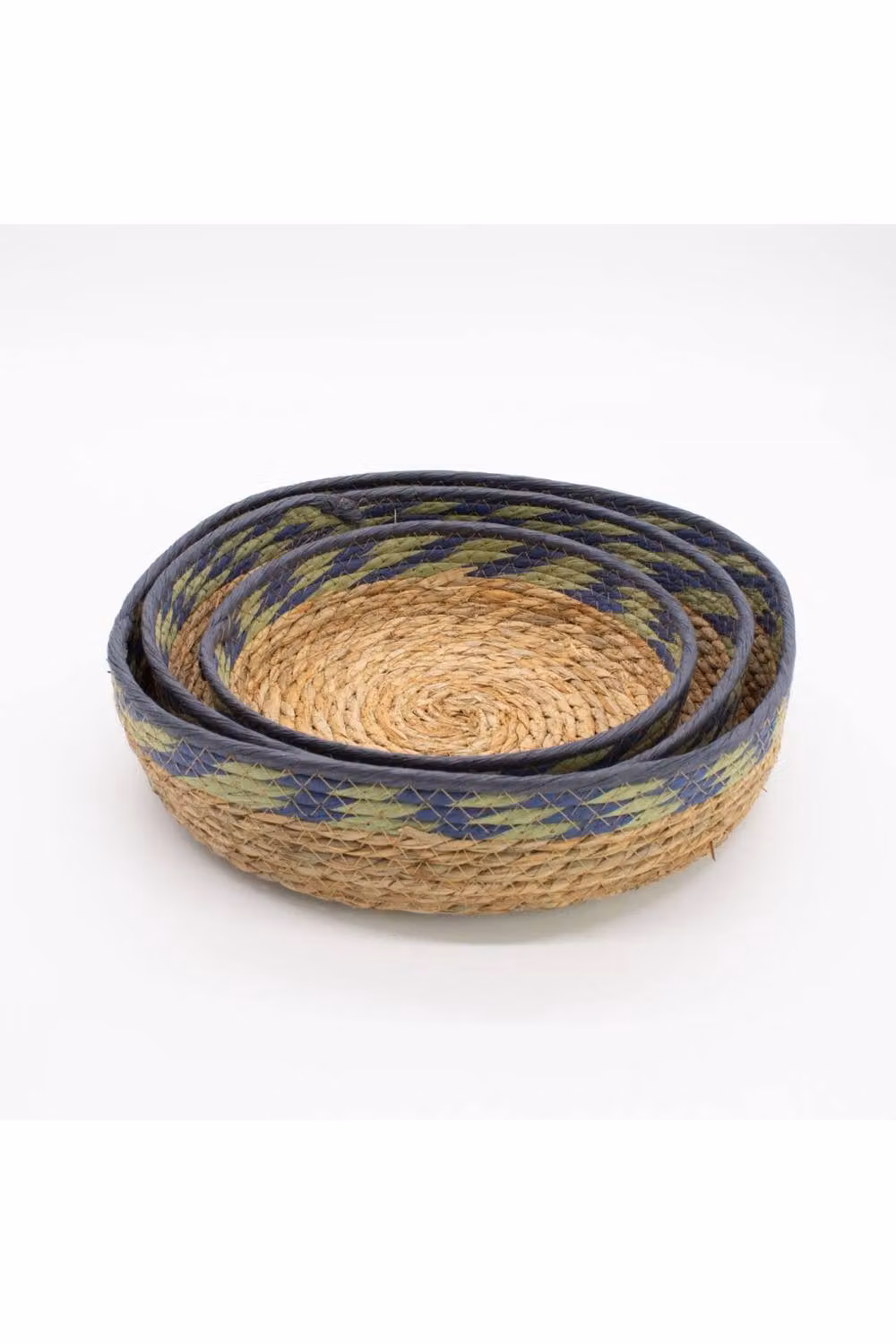 KDMD Set of 3 Open Weave Straw and Seagrass Tray Baskets in Natural Green and Blue – 2