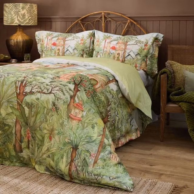 Voyage Maison Eden Ruins Reversible Floral Mako Satin Cotton Duvet Cover Set in Green, W: 180 cm, H: 200 cm – 1