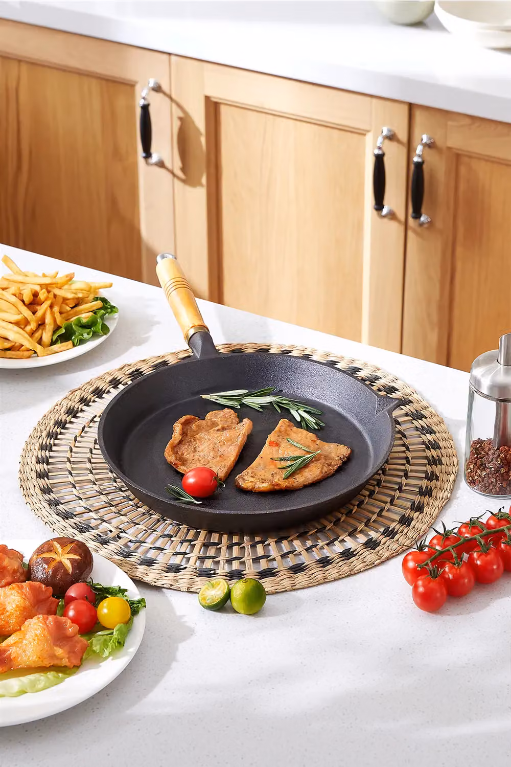 Living and Home Black Uncoated Cast Iron Round Frying Pan with Removable Wooden Handle and Pouring Spout – 2