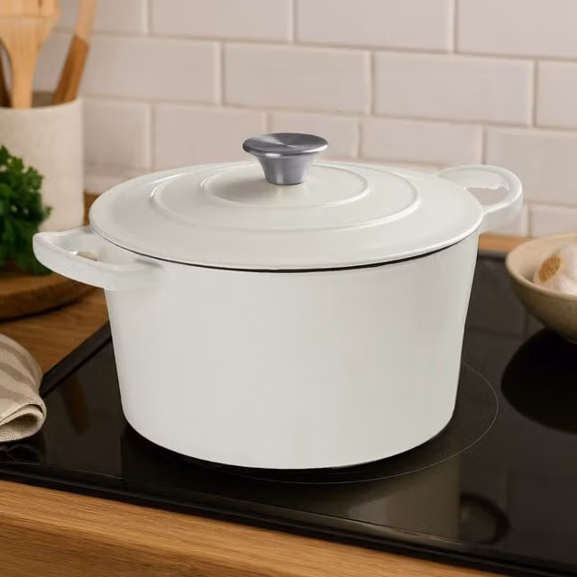 Orsina White Enamelled Cast Iron Casserole Dish with Lid, 23 cm