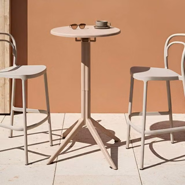 Wyld and Coco Round Flip-Top Bistro Table in Beige with 60 cm Diameter