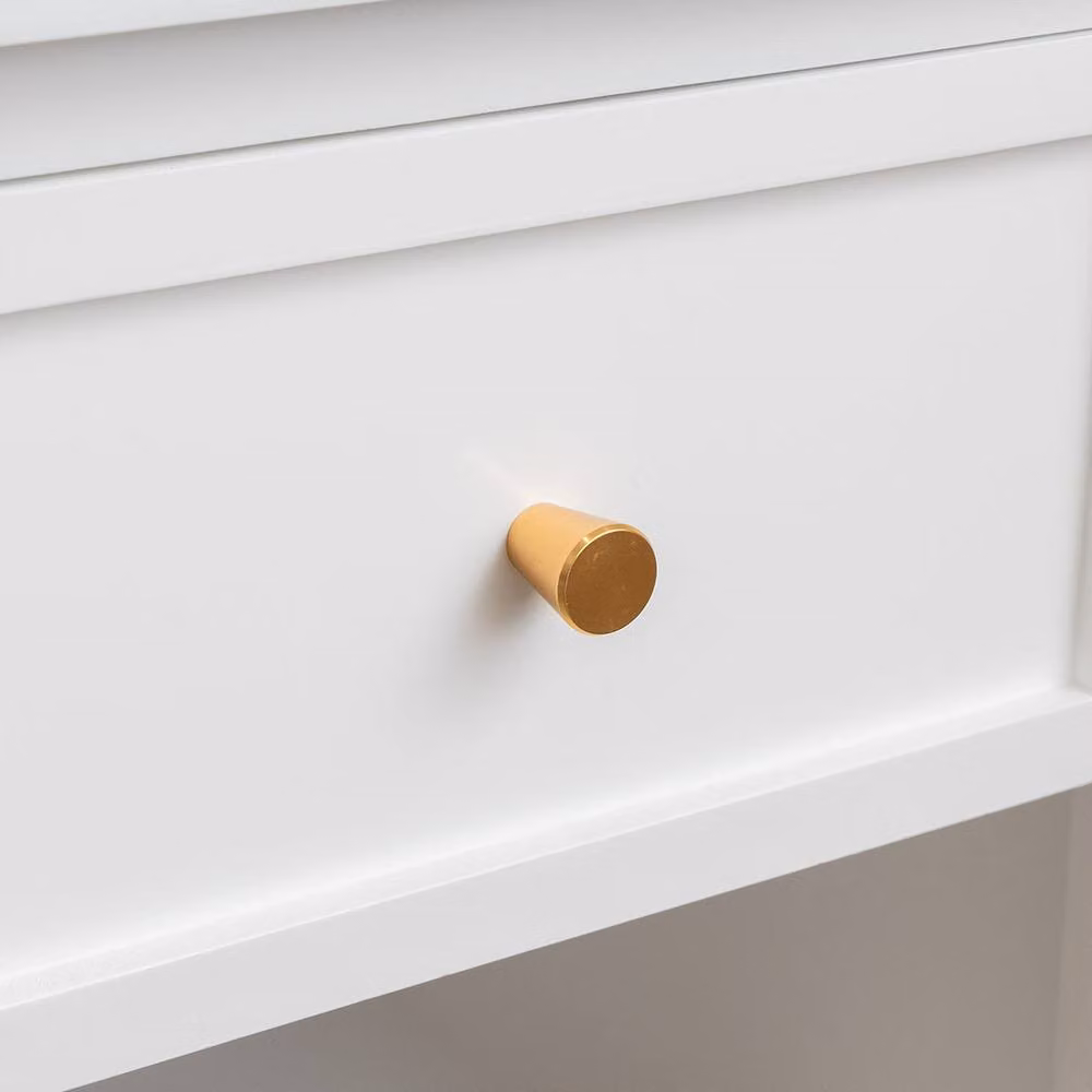 Melody Maison Staunton White One Drawer Scalloped Bedside Table with Gold Accents – 2