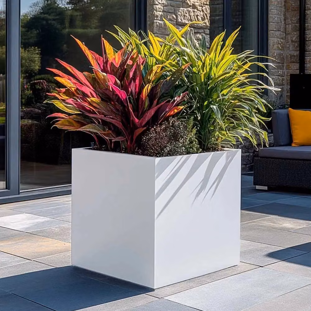 Tulipy Galvanised Steel Square Planter Tub, Matte White, W: 60 cm, D: 60 cm, H: 60 cm – 4