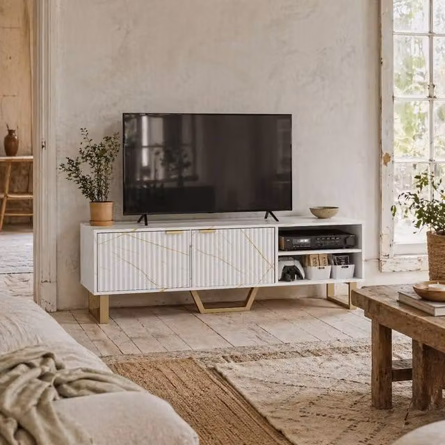 Wyld Haus Veriri TV Unit in White and Gold with Fluted Doors, Width: 140 cm – 1