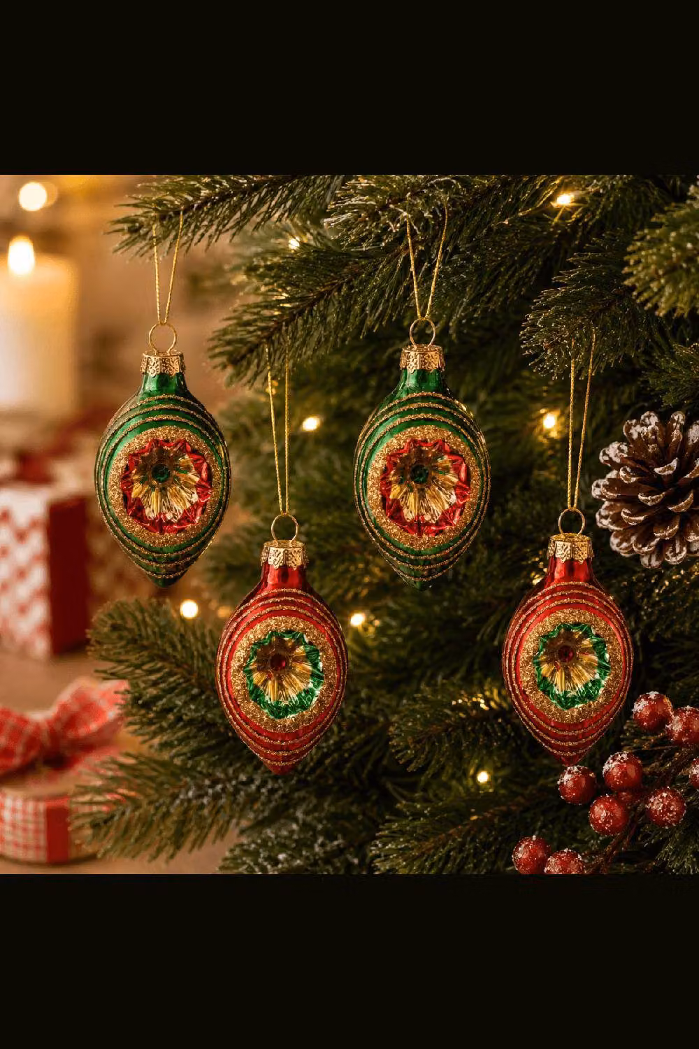 Sass & Belle Set of 4 Multicolour Abstract Retro Glass Christmas Tree Baubles – 2