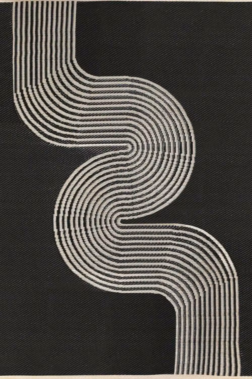 THE RUGS Reversible Weatherproof Outdoor Rug Urban 1010 Wavy Lines in Black and Beige, W/D/H: 90 x 150 cm – 2