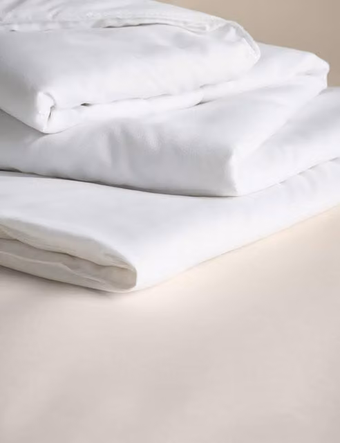 M&S White Microfibre 4.5 Tog Summer Duvet