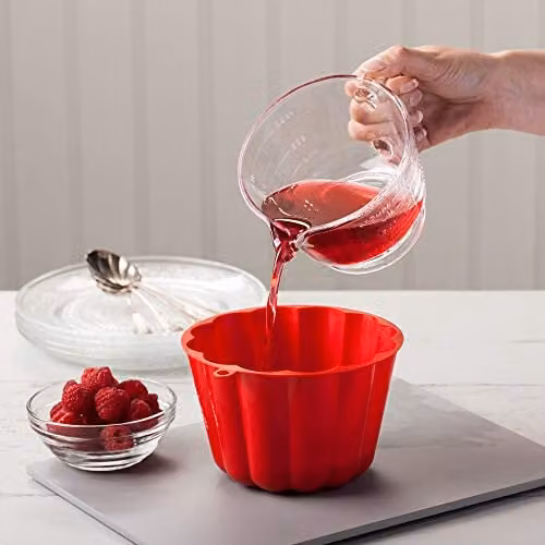 Kilo L30R Traditional Round Jelly Mould in Red, 70 g – 2