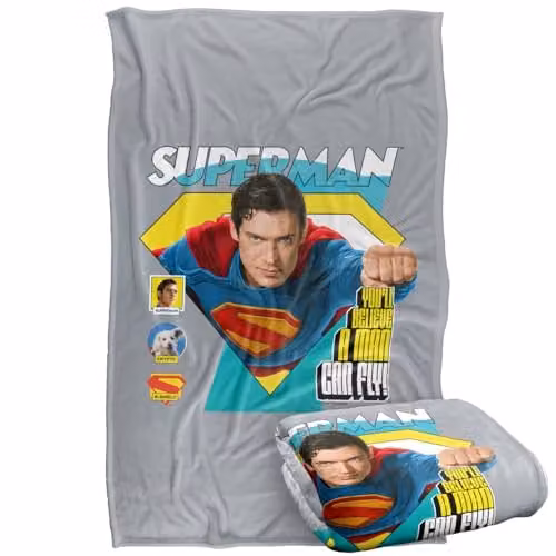 Warner Bros. Superman 2025 Comic Flight Super Soft Fleece Throw Blanket, Multicolour, W: 91.44 cm x L: 147 cm – 1