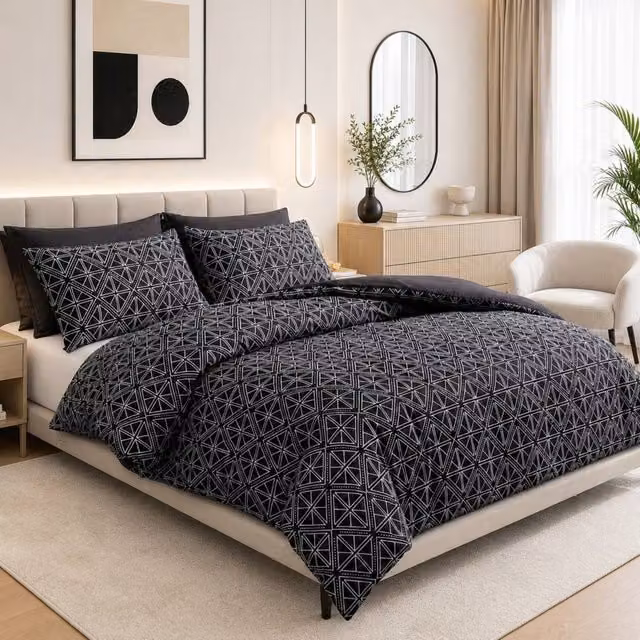 Pamposh Modern Reversible Microfibre Duvet Cover and Pillowcase Set in Black, King Size (180 x 200 cm) – 1