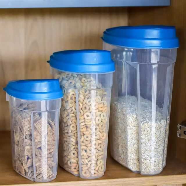 KitchenCraft BPA-Free Plastic Storage Containers with Clip Lids, Transparent and Blue