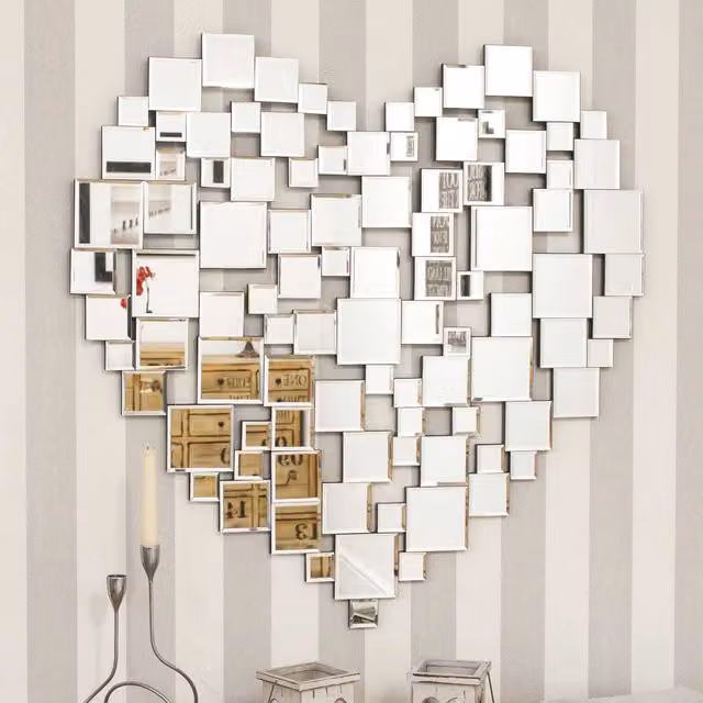 MirrorOutlet Modern Heart Shape Venetian Wall Mirror, Silver, W/H: 80 x 80 cm