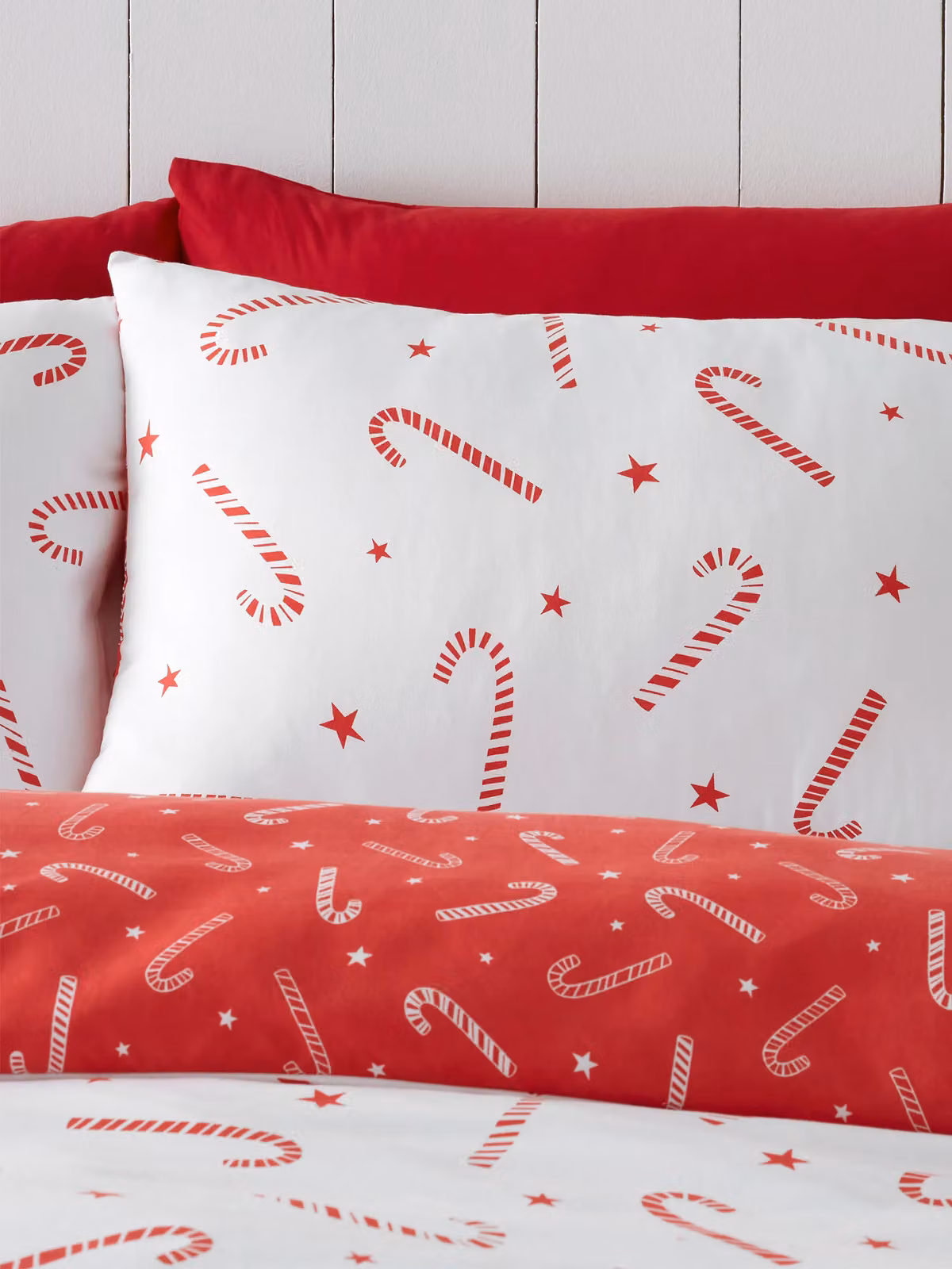 Catherine Lansfield Christmas Candy Cane Reversible King Duvet Cover Set with Pillowcases in Red and White – 2