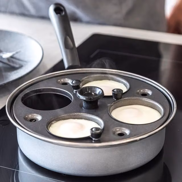 KitchenCraft Four Hole Egg Poacher in Grey Carbon Steel