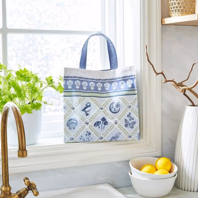 Ulster Weavers Coastal Treasures PVC Bag in Blue, W/D/H: 25.5 x 25 x 11 cm